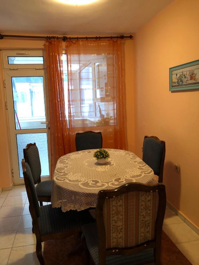 Spacious Beautiful Apartment - Prime Location Varna Exterior photo